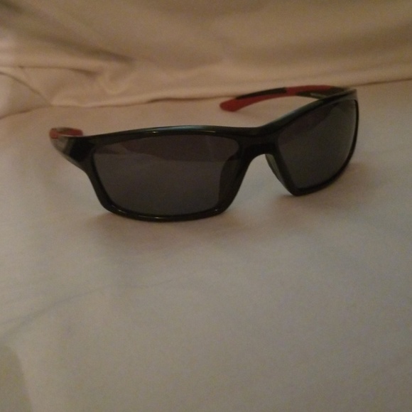 reebok sunglasses red